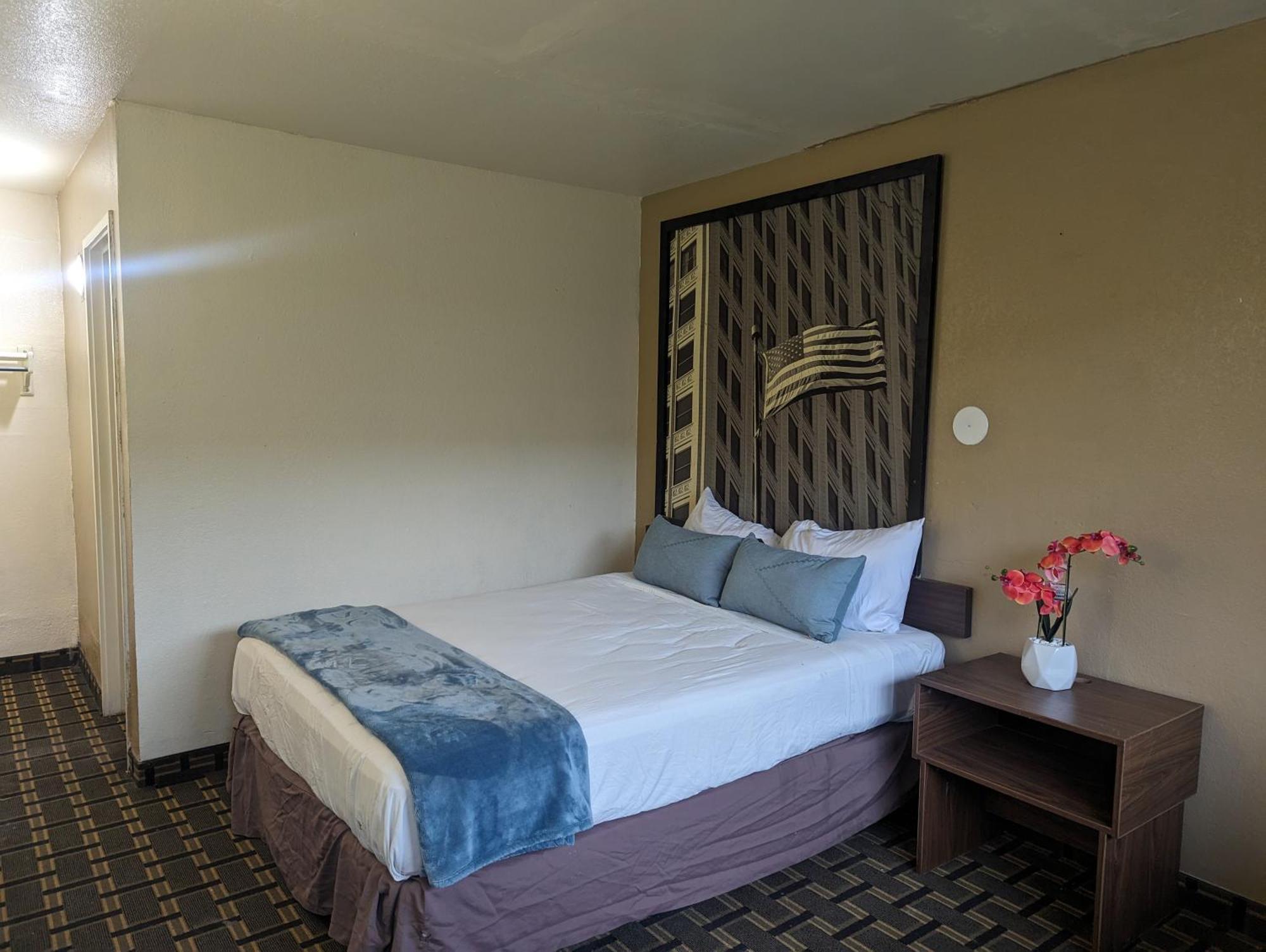 Southern Comfort Hotel Tulsa Buitenkant foto